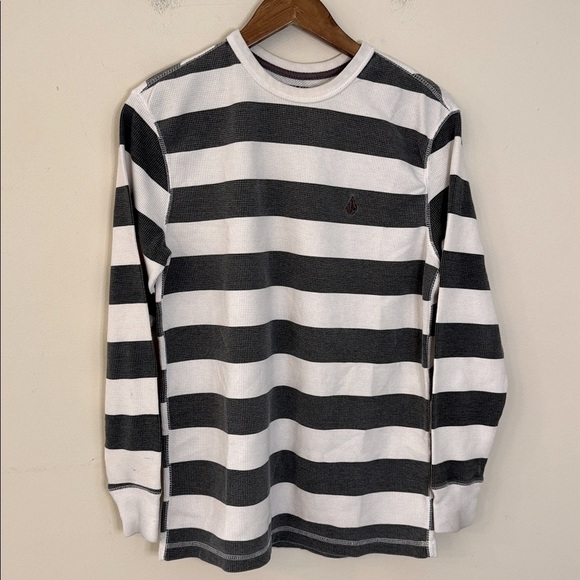 Volcom casual White & Gray striped waffle sweatshirt crewneck Long sleeve SZ LG - Picture 1 of 10